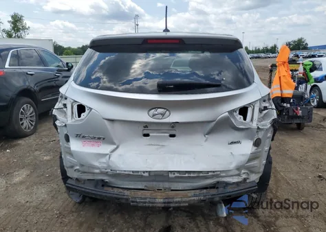 2015 Hyundai Tucson Gls z USA, uszkodzony, nr VIN KM8JTCAF0FU010346